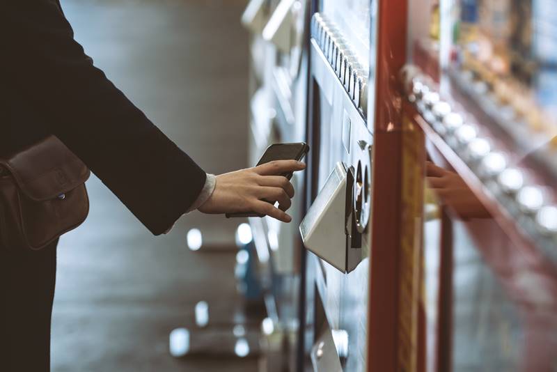 AI and IoT in vending machines